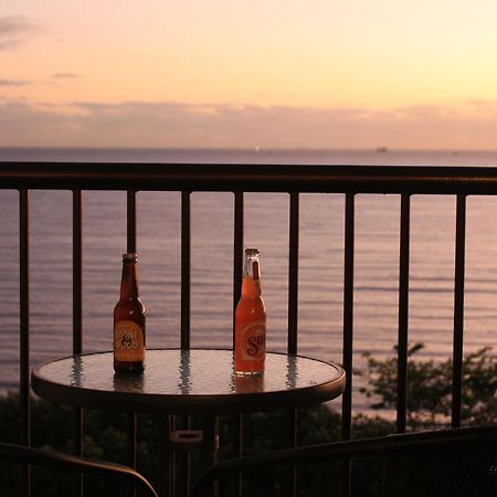 Treat Yourself, Fun In The Sun At The Aquarius Townsville Eksteriør billede